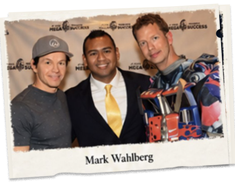 Aulundrew with Mark Wahlberg